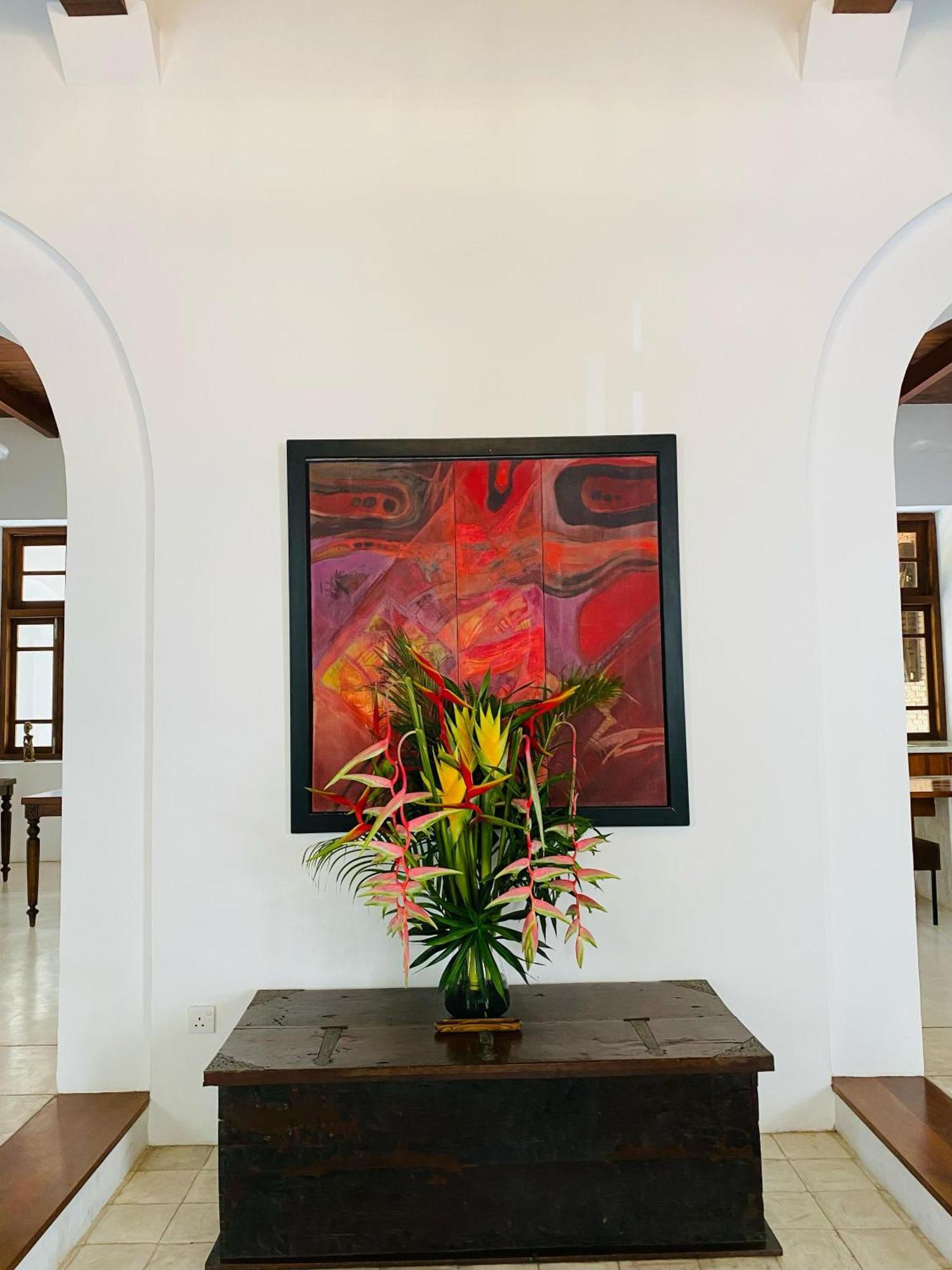 No 05 Middle Street Hotel กอลล์ ภายนอก รูปภาพ